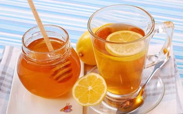 trà chanh mật ong sử dụng trà xanh