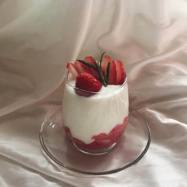 công thức cách làm strawberry yogurt