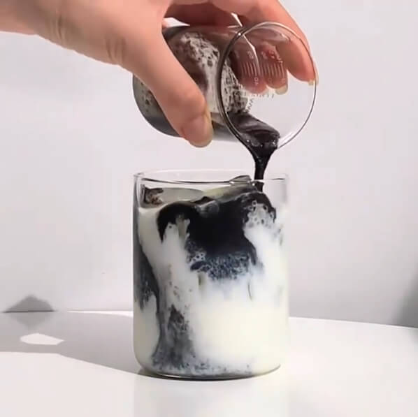 công thức cách làm latte mè đen
