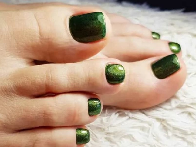 nail đẹp, 20+ mẫu móng chân màu xanh rêu sang trọng, quý phái