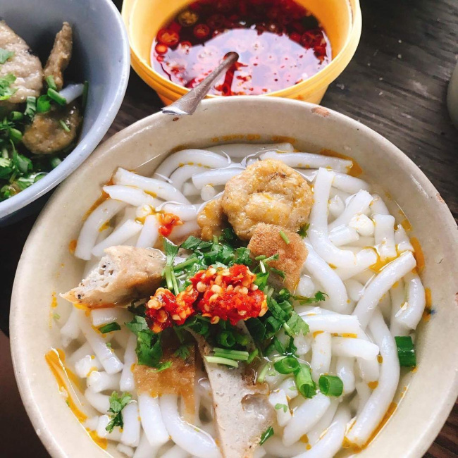 Ghim ngay vào não địa chỉ 20 quán ăn nhất định phải thử khi tới Nha Trang