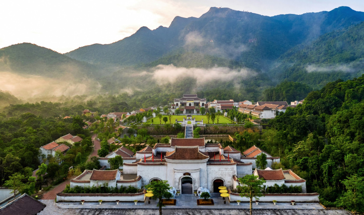 Top 2 resort Yên Tử cho du khách hành hương về kinh đô Phật giáo thời Trần