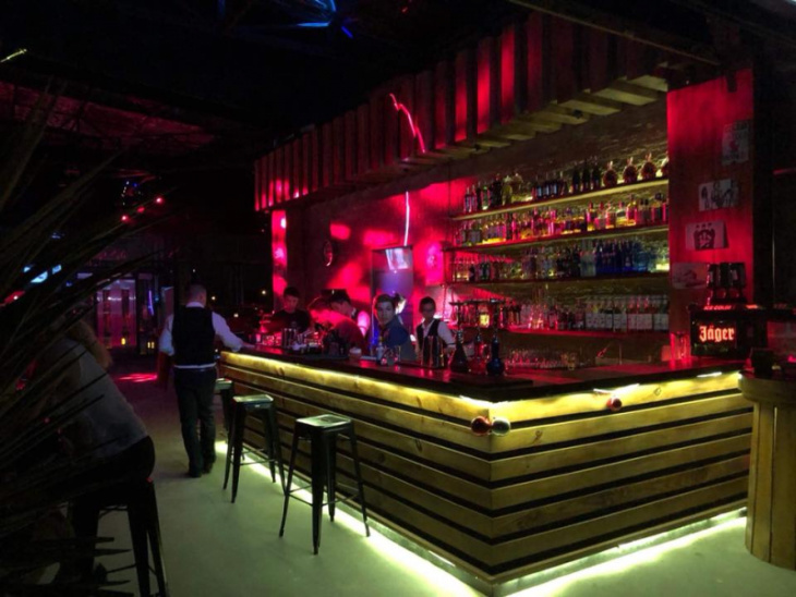 Cháy hết hình tại 15 quán bar Phú Quốc đẹp – độc đáo nhất