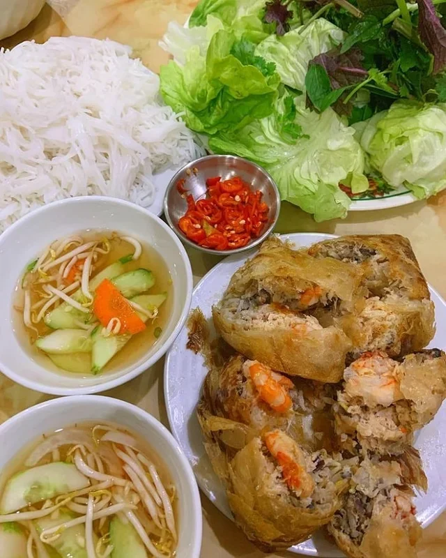 hai phong crab spring roll - renowned specialty of the port land