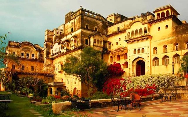 12 beautiful tourist places within 200 kms of delhi