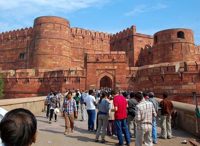 12 beautiful tourist places within 200 kms of delhi