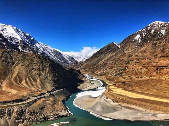 how to plan a trip to ladakh in june