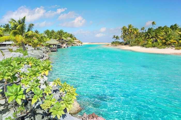 Quần đảo Tuamotu – thiên đường của những đầm phá màu xanh ngọc lam trên biển Thái Bình Dương