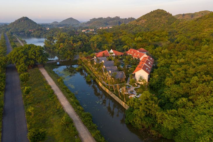 Nghỉ dưỡng giữa thiên nhiên tươi mát tại Bái Đính Riverside Resort & Spa Ninh Bình