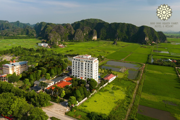 Khám phá nét đẹp vùng Tam Cốc – Bích Động tại Ninh Bình Hidden Charm Hotel & Resort