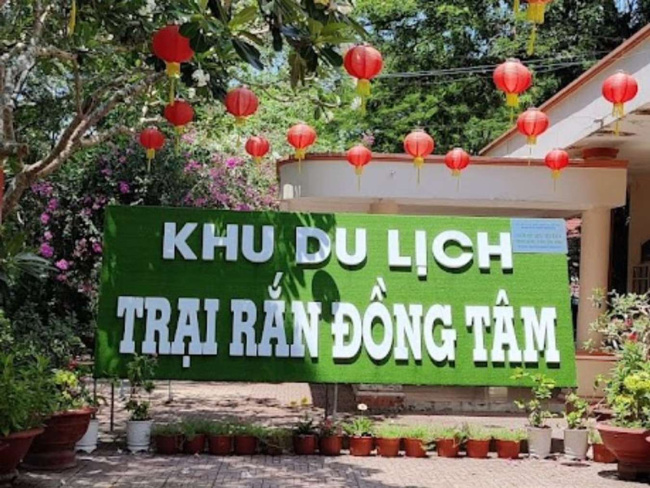 Trại rắn Đồng Tâm: Vườn bách thảo của vùng sông nước Tiền Giang