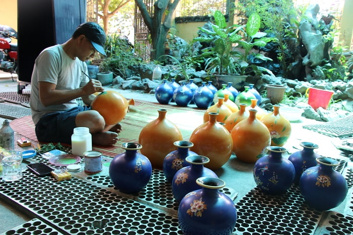 bat trang pottery village, bell village, hanoi culture, hanoi destination, traditional villages, hanoi’s traditional craft villages – where the ancient culture of ha noi is preserved