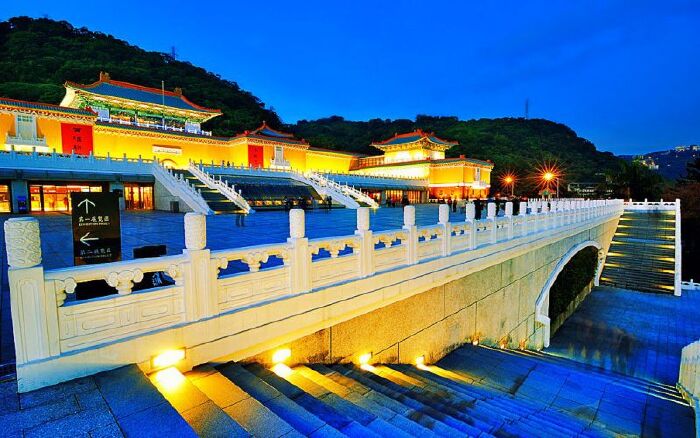 Top 10 địa điểm du lịch thú vị mà bạn nhất định phải ghé khi du lịch Đài Bắc 2023.