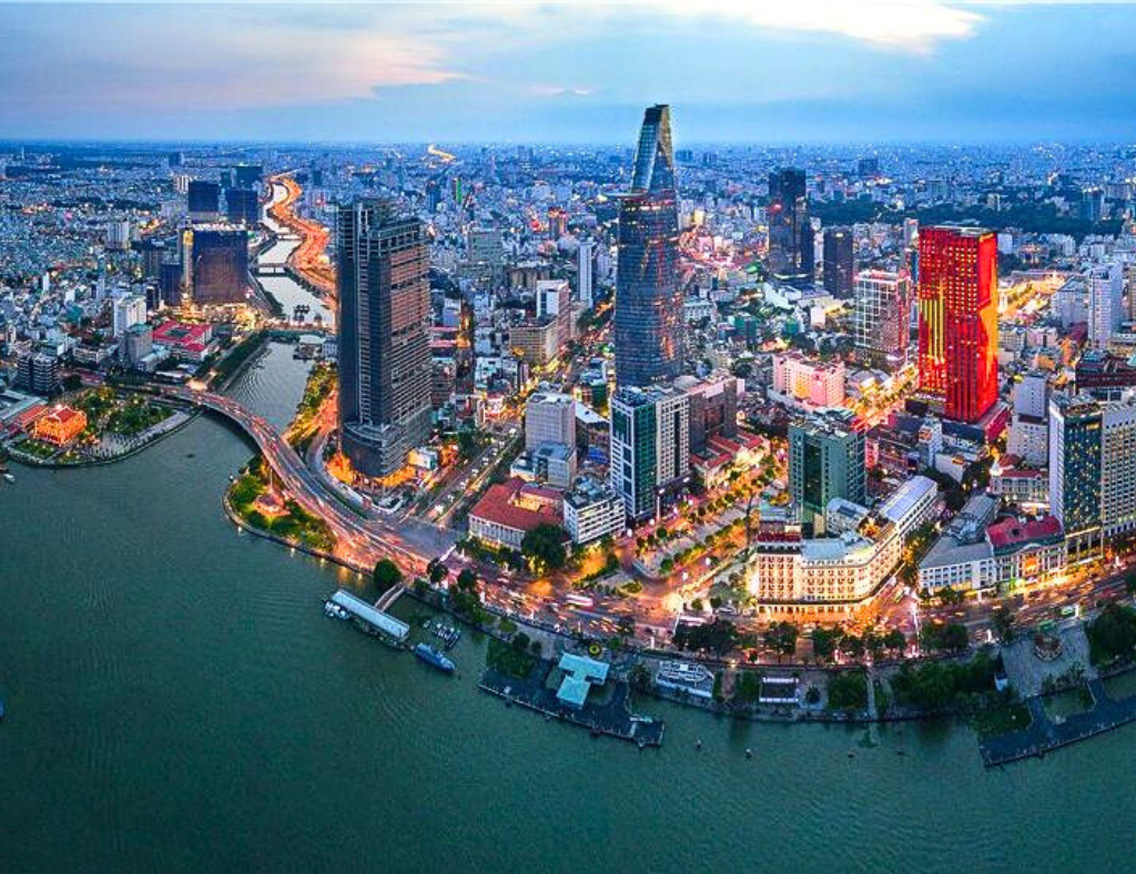 Du lịch Sài Gòn: Đi đâu, ăn gì tất tần tật (Mới Update)