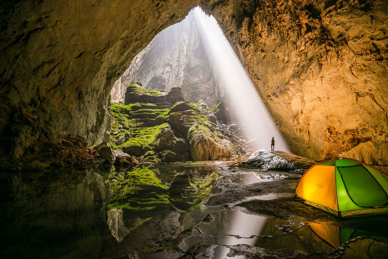 Những hang động đẹp nhất Quảng Bình