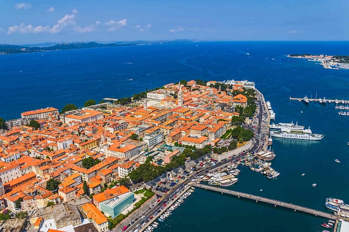 Đắm mình trong nét đẹp lịch sử và văn hóa tại thành phố Zadar Croatia