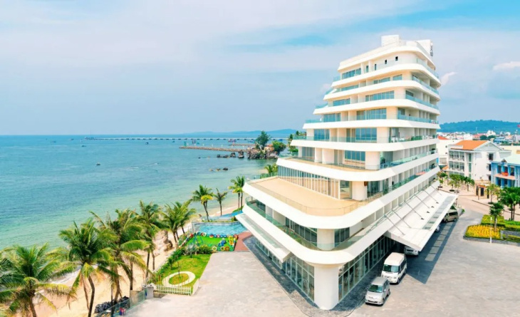 Nghỉ dưỡng sang trọng, quyến rũ ngay bên bờ biển tại Seashells Phú Quốc Hotel & Spa