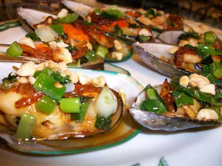 Món ngon Quảng Bình: Khám phá văn hóa ẩm thực độc đáo miền Trung.