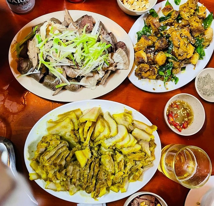 delicious restaurant in ha long, hon gai, quang ninh cuisine, seafood restaurant, 10 seafood restaurants in hon gai with delicious food, and super ‘soft’ prices, recommend visiting