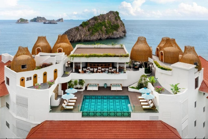 Top 6 khách sạn Cát Bà 5 sao view biển giá tốt nhất 2023
