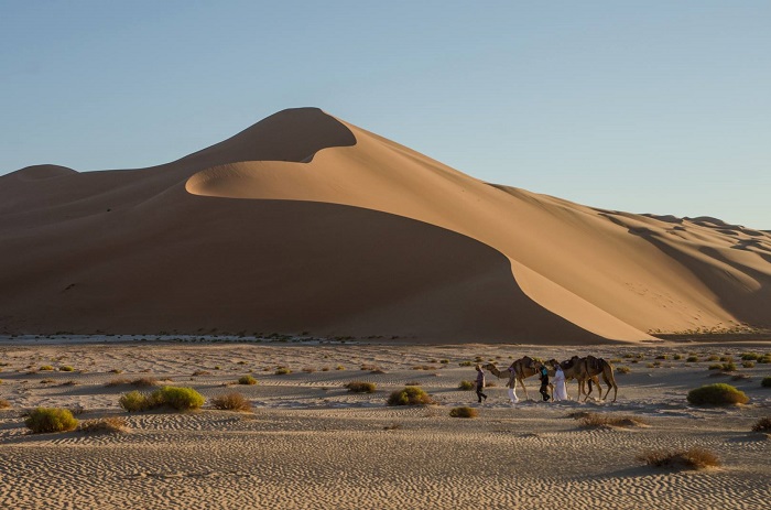 Đến 'thế giới khác' trong hành trình khám phá sa mạc The Empty Quarter
