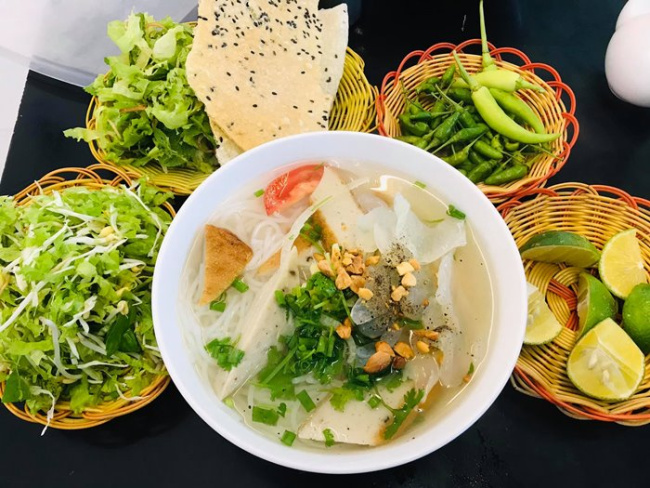 Ăn bún sứa Nha Trang ở đâu ngon? Những địa điểm nổi tiếng các tín đồ ẩm thực không nên bỏ lỡ
