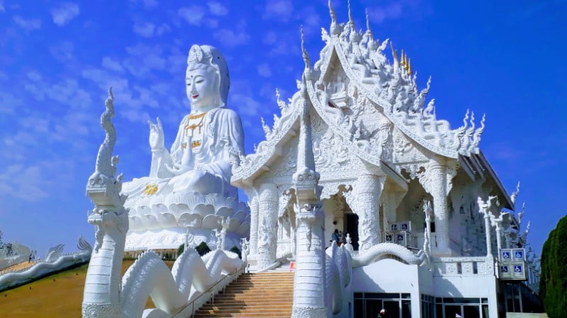 top 8 best places to visit in chiang rai: beautiful tourist attractions