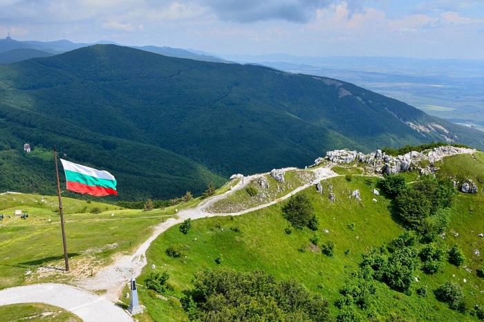 Tận hưởng cảnh quan thiên nhiên tuyệt đẹp tại đèo Shipka Bulgaria
