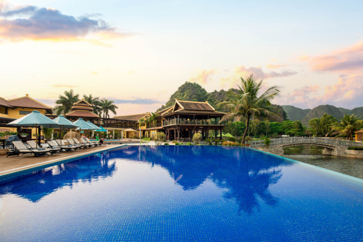 Tận hưởng không gian nghỉ dưỡng đậm dấu ấn biệt phủ Bắc Bộ cùng Emeralda Resort Tam Cốc