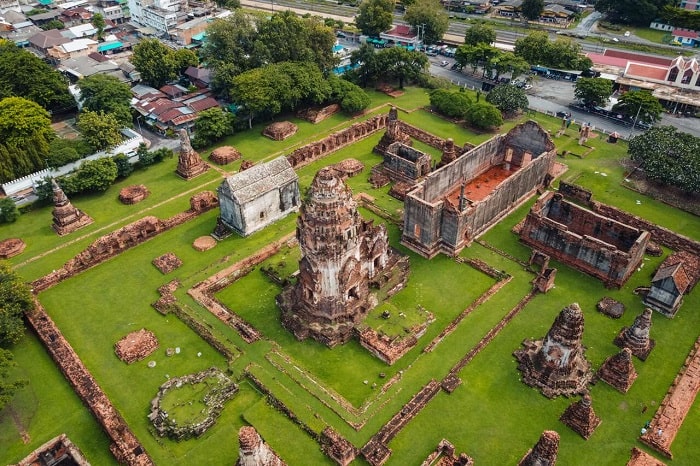 Thành phố Lopburi Thái Lan: vùng đất di sản của những ngôi đền cổ