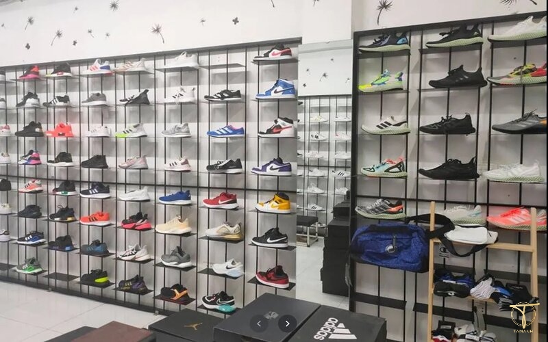 top 10 shop bán giày đá bóng chính hãng chất lượng tại hà nội