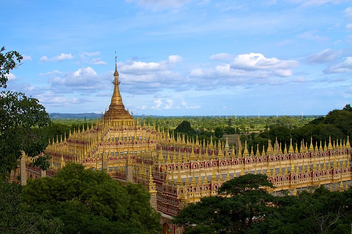 Đắm chìm trong không gian tôn giáo tại chùa Thanboddhay Paya Myanmar
