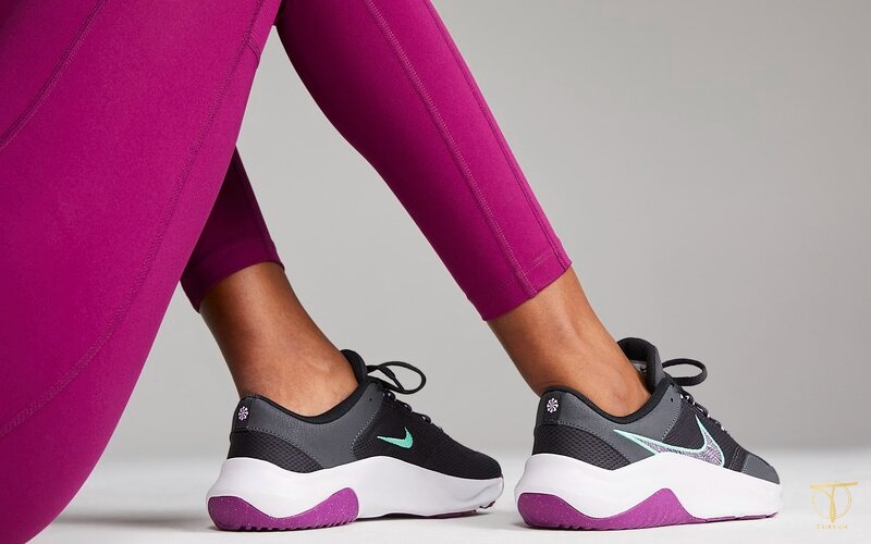 đi tập gym nên mang giày gì? 15+ mẫu giày tập gym đẹp phù hợp