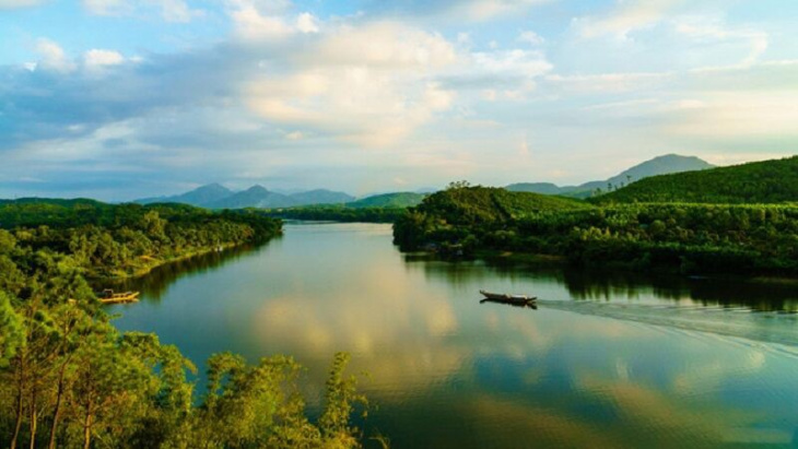 Cẩm nang khám phá đồi Vọng Cảnh ngắm trọn vẻ đẹp xứ Huế