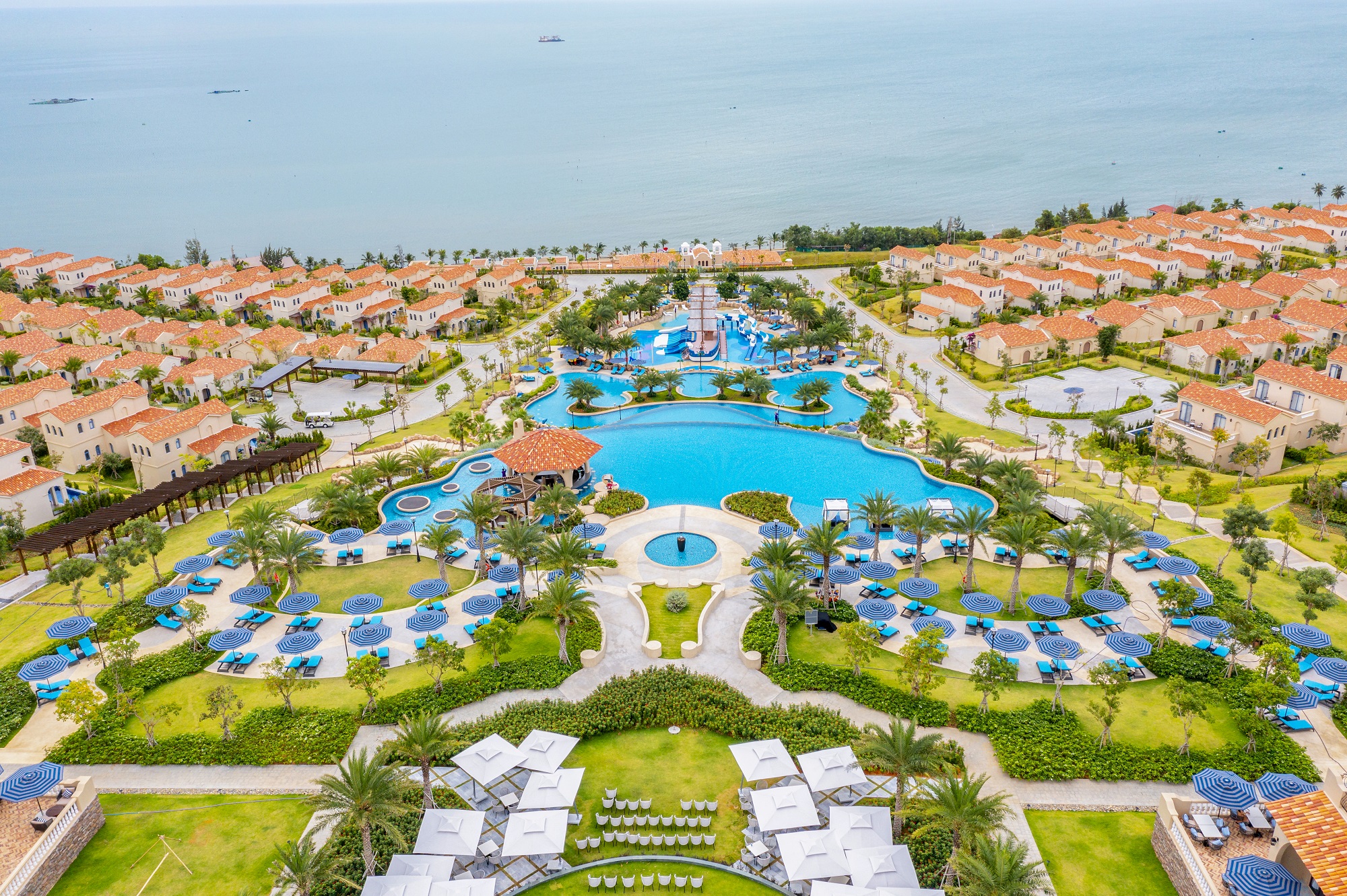 top 8 khách sạn, resort đẹp nhất phan thiết, được nhiều du khách yêu thích và đánh giá cao