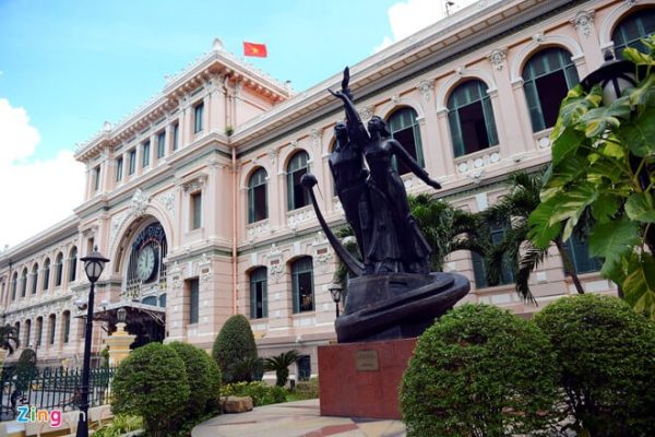 top 6 most famous places to visit in district 1, hcmc