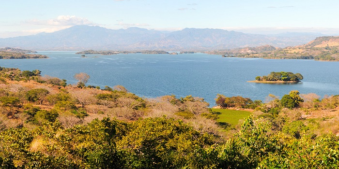 'Đắm chìm' trong vẻ đẹp bình yên ở hồ Suchitlan El Salvador