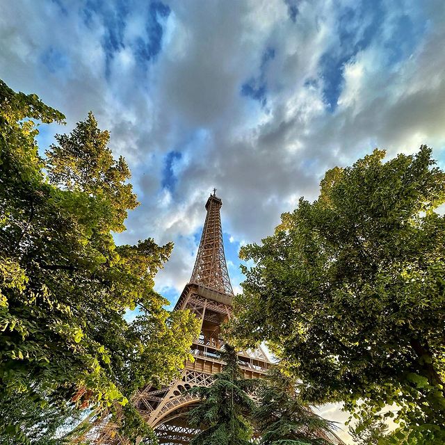 Tháp Eiffel – Biểu tượng từng bị ruồng bỏ của nước Pháp