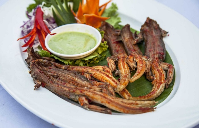 Ăn gì ở Mũi Né? Top 20 món ăn đặc sản ở Mũi Né thử là nghiền