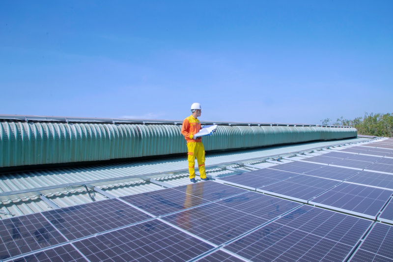 review top 9 largest solar panel manufacturers in vietnam