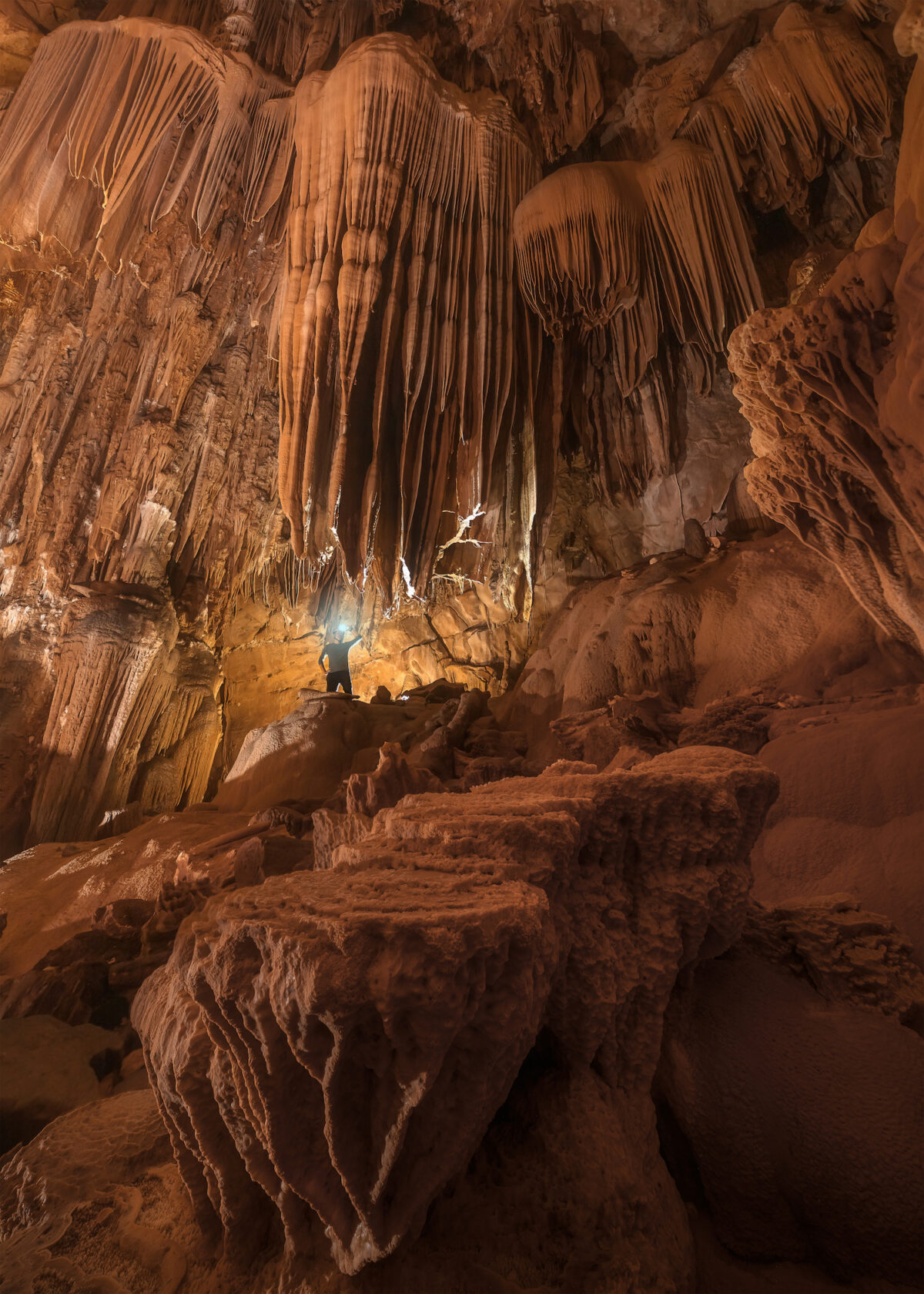 khám phá, điểm du lịch, mạng lưới hang động khổng lồ ít được biết đến nằm sâu trong rừng rậm việt nam