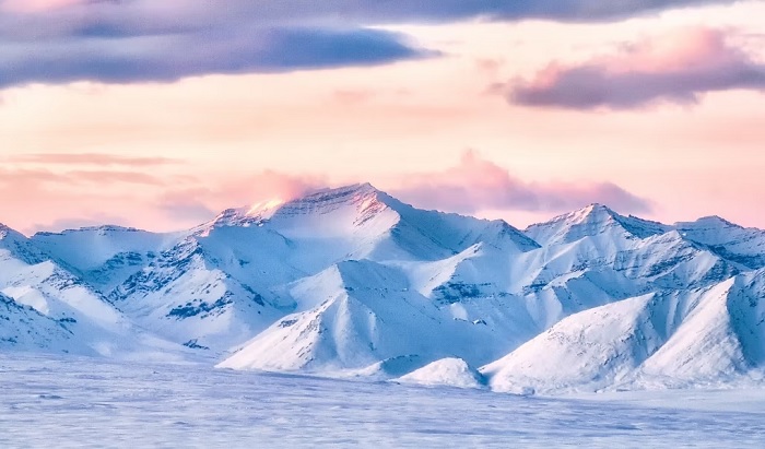 Khám phá dãy núi Alaska - địa điểm trekking gần Bắc Cực nhất