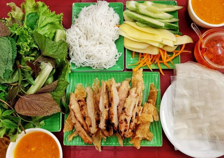 Cẩm nang ẩm thực Nha Trang: Những món ăn ngon nhất định phải thử