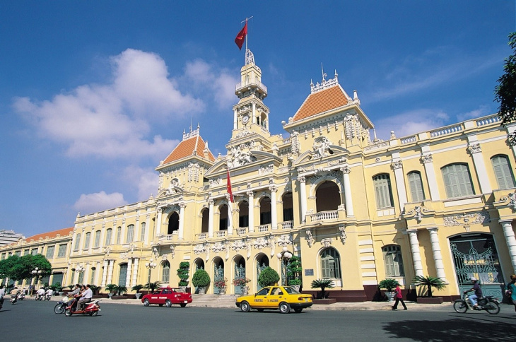 Sài Gòn công bố chi tiết kế hoạch đón khách tham quan trụ sở UBND thành phố