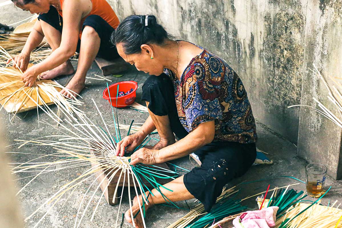 Chang Son Hand Fan Village – A visiting guide from Hanoi