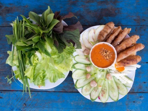6 địa chỉ ăn nem lụi ngon nhất tại Đà Lạt