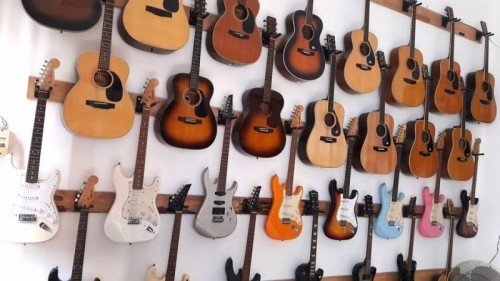 11 Cửa hàng mua bán đàn Guitar Cũ/Mới giá rẻ nhất TPHCM