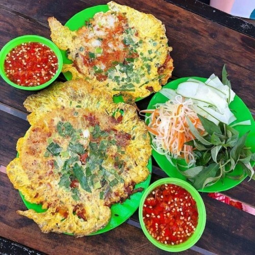 5 địa chỉ ăn bánh ép ngon nhất ở Huế