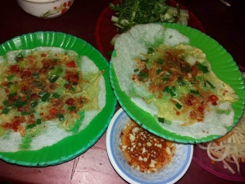 5 địa chỉ ăn bánh ép ngon nhất ở huế