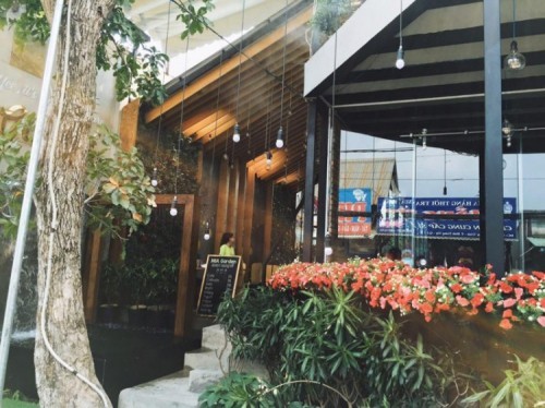 5 cafe lồng kính sống ảo đẹp nhất Sài Gòn